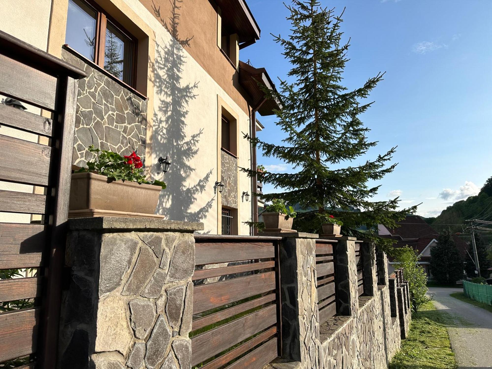 Holiday Home Skalka Mýto pod Ďumbierom Dış mekan fotoğraf