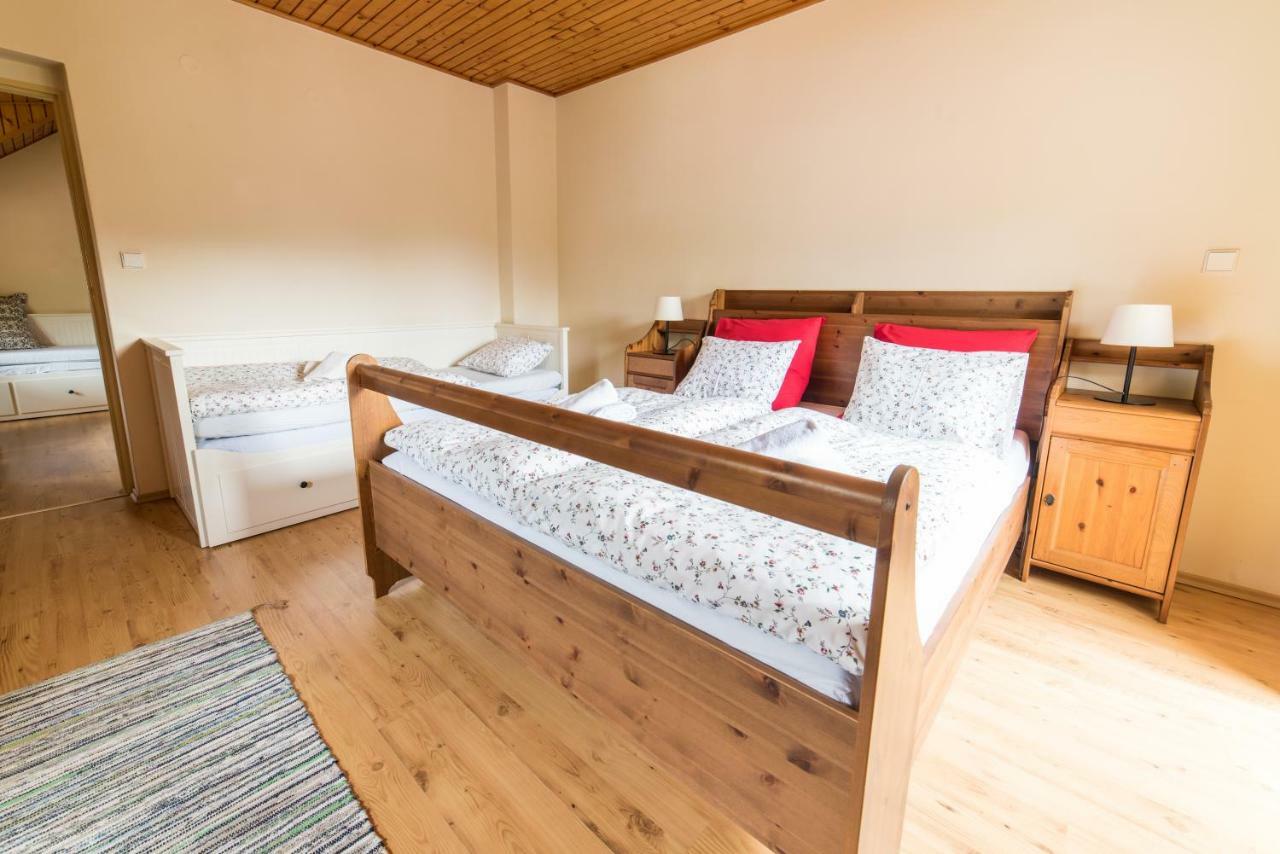 Holiday Home Skalka Mýto pod Ďumbierom Dış mekan fotoğraf